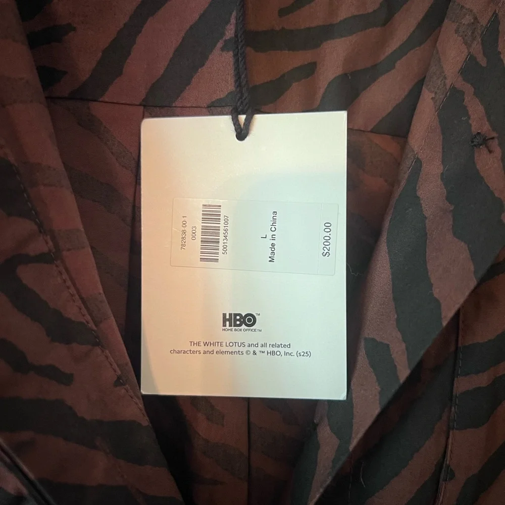 Banana Republic X The White Lotus Poplin Utility Jumpsuit - Picture 9 of 10